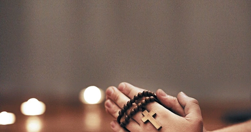 „Bez niej dawno bym się rozsypała”. Świadectwa osób, które odmówiły Nowennę Pompejańską