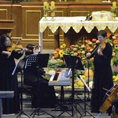 Zespół Musica dell'Anima tworzą: Ewa Krawczyk (flet), Katarzyna Krawczyk (skrzypce), Anna Makowska (altówka), Mirosław Makowski (wiolonczela) i Katarzyna Nalewajka (klawesyn).
