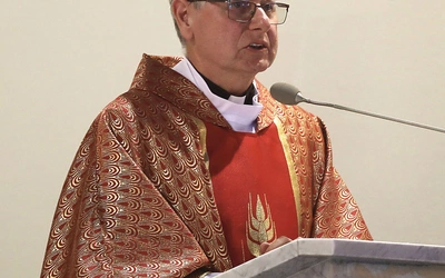 Nowy proboszcz łękawicki i misjonarz ks. Andrzej Ślęczka.