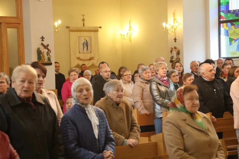 Witraże w Dębowej