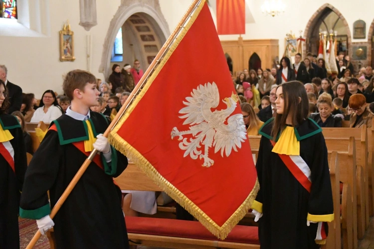 Szkoły noszące imię Jana Pawła II w tym roku przyjechały do Sulęcina