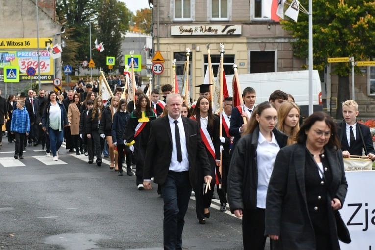 Szkoły noszące imię Jana Pawła II w tym roku przyjechały do Sulęcina