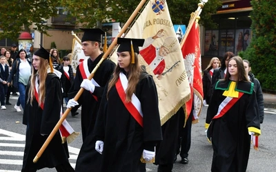 Szkoły noszące imię Jana Pawła II w tym roku przyjechały do Sulęcina