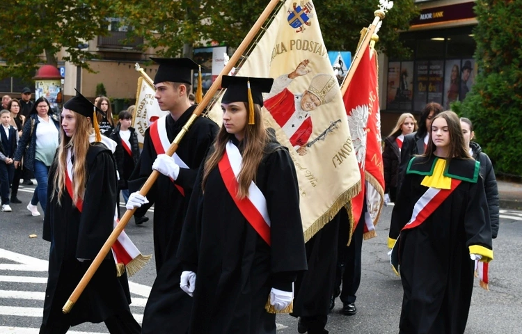 Szkoły noszące imię Jana Pawła II w tym roku przyjechały do Sulęcina