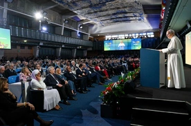 Papież przemawia w siedzibie FAO