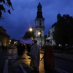 Pielgrzymka mieszkańców Trzebnicy do grobu św. Jadwigi Śląskiej - poświęcenie sztandaru gminy