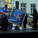 Pielgrzymka mieszkańców Trzebnicy do grobu św. Jadwigi Śląskiej - poświęcenie sztandaru gminy