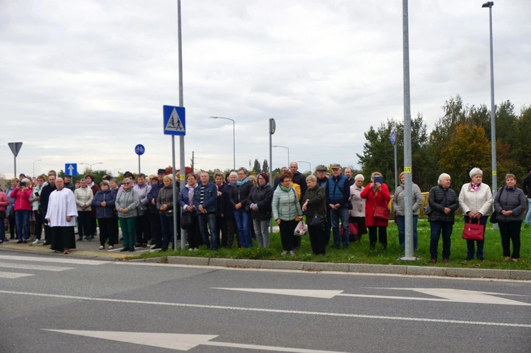 Odsłonięcie i poświęcenie tablicy na rondzie św. Jadwigi Śląskiej