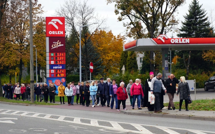 Odsłonięcie i poświęcenie tablicy na rondzie św. Jadwigi Śląskiej
