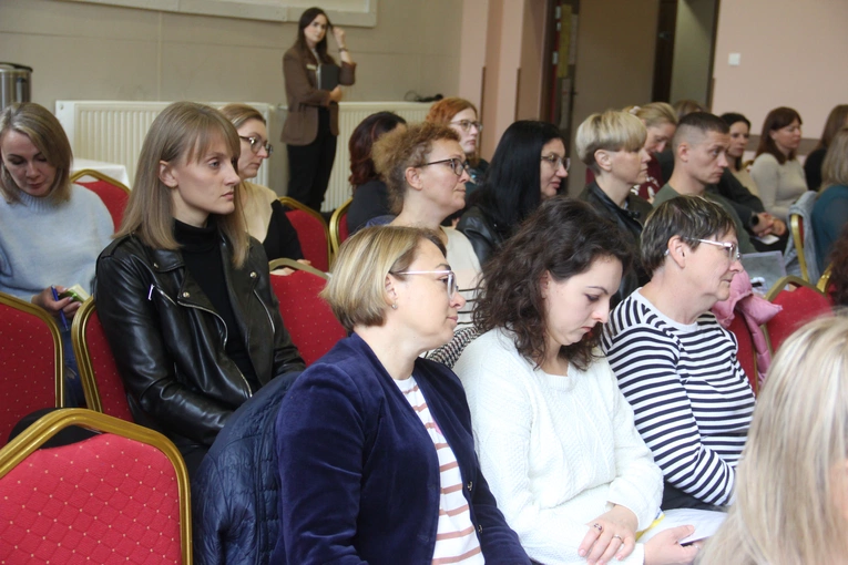 Wierzchowsławice. II Konferencja Terapeutyczna