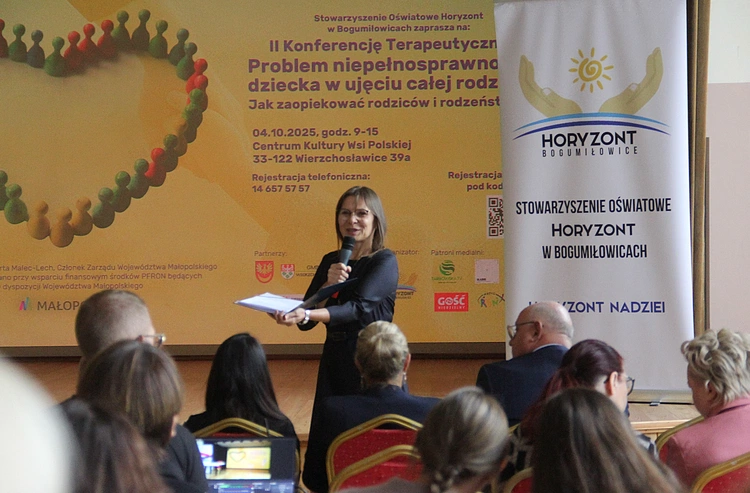 Wierzchowsławice. II Konferencja Terapeutyczna