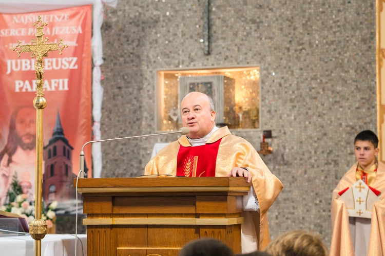 Nowa szkoła w Gródku k. Grybowa