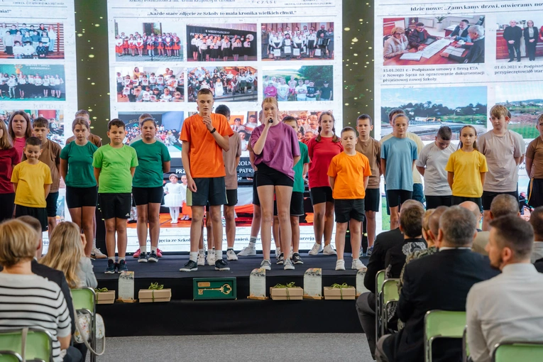 Nowa szkoła w Gródku k. Grybowa