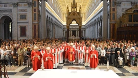 Abp Przybylski w bazylice św. Pawła za Murami: Walczmy o wiarę nie mieczem, ale własną świętością życia