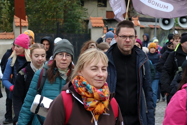 46. Piesza Pielgrzymka Wrocławska do grobu św. Jadwigi cz.1