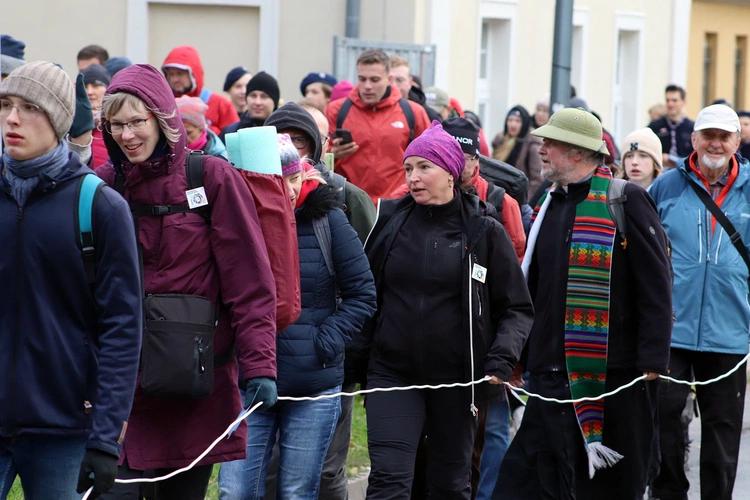 46. Piesza Pielgrzymka Wrocławska do grobu św. Jadwigi cz.1