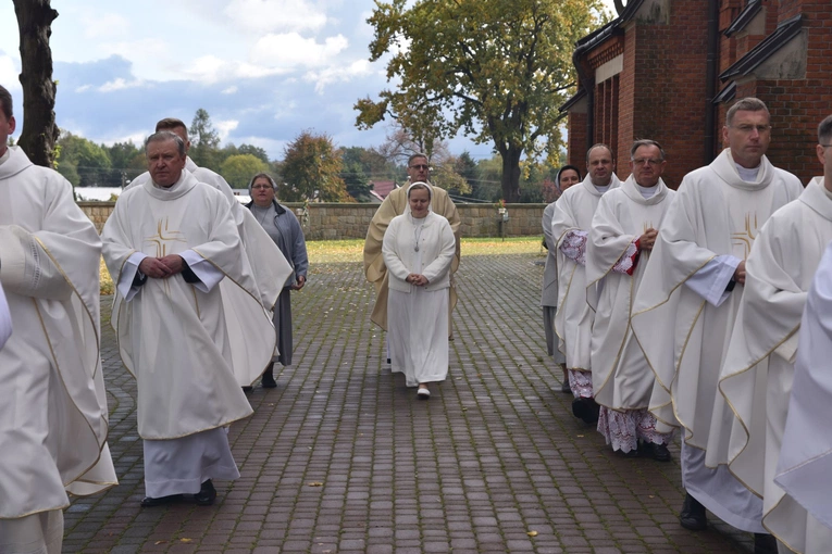 Śluby w Szczepanowie