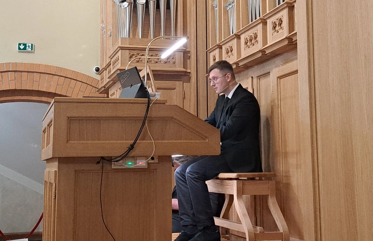 Poświęcenie organów kościele św. Jana Pawła II w Nowym Sączu