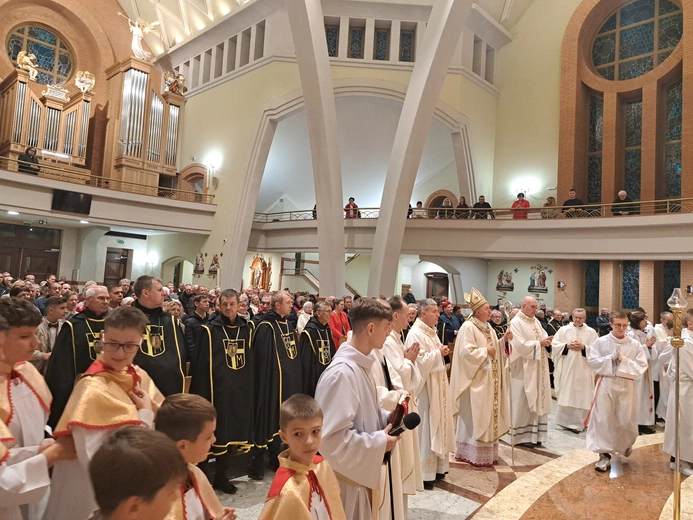 Poświęcenie organów kościele św. Jana Pawła II w Nowym Sączu