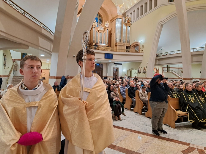 Poświęcenie organów kościele św. Jana Pawła II w Nowym Sączu