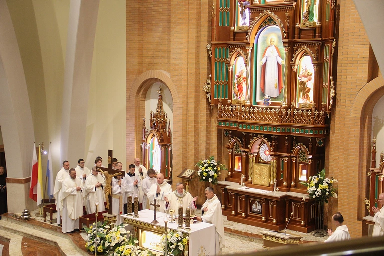Poświęcenie organów kościele św. Jana Pawła II w Nowym Sączu