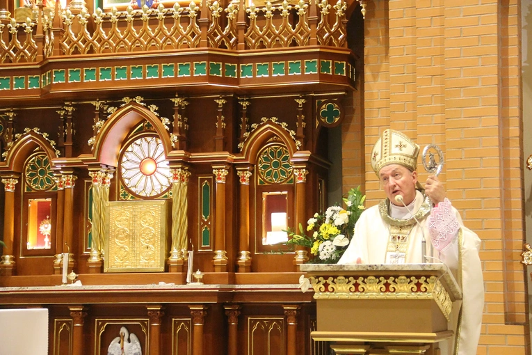 Poświęcenie organów kościele św. Jana Pawła II w Nowym Sączu