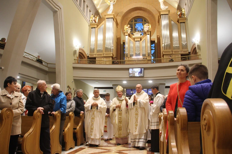 Poświęcenie organów kościele św. Jana Pawła II w Nowym Sączu