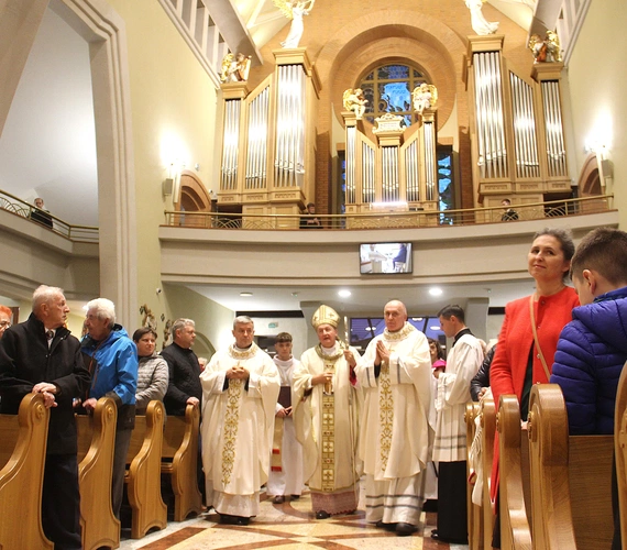 Poświęcenie organów kościele św. Jana Pawła II w Nowym Sączu