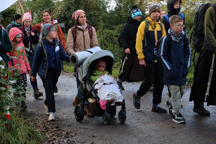 46. Piesza Pielgrzymka Wrocławska do grobu św. Jadwigi - cz. 7