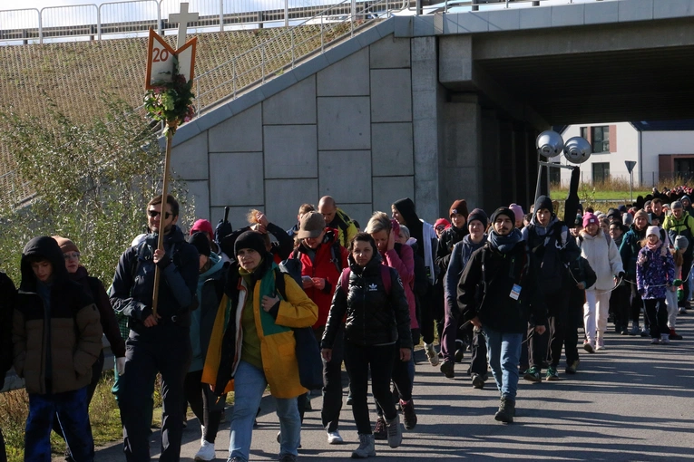 46. Piesza Pielgrzymka Wrocławska do grobu św. Jadwigi - cz. 7