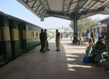 Pakistan i Afganistan uzgodniły zawieszenie broni