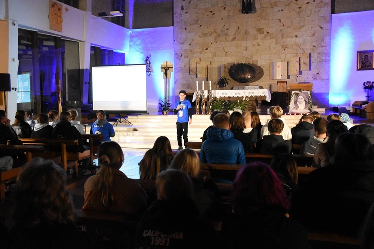 62. Wieczór Modlitwy Młodych