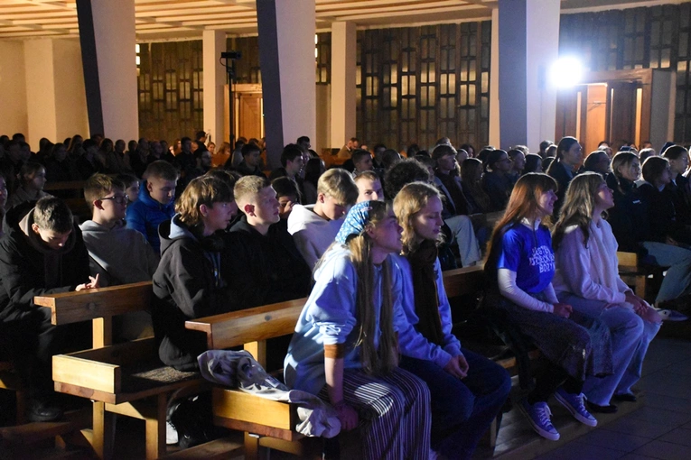 62. Wieczór Modlitwy Młodych