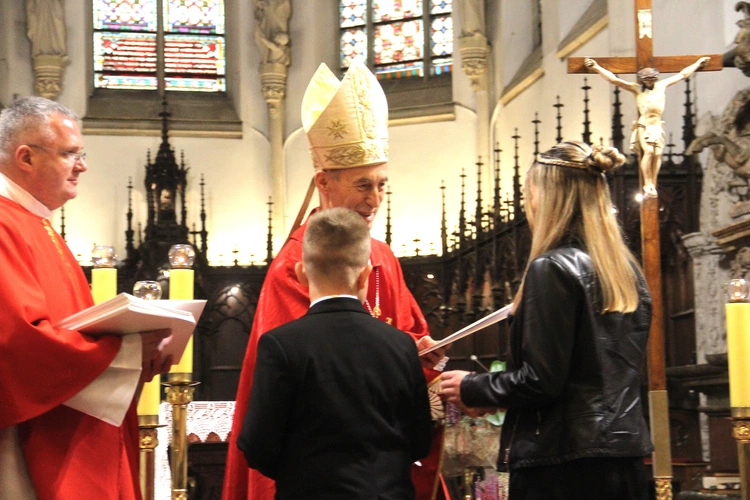 Tarnów. Stypendyści Fundacji im. abp. Jerzego Ablewicza