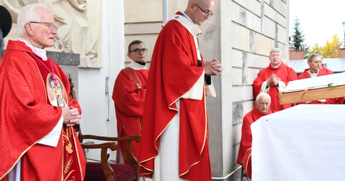 Prawda jest nieśmiertelna