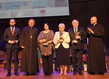 Warto być dobrym, warto być zaangażowanym 