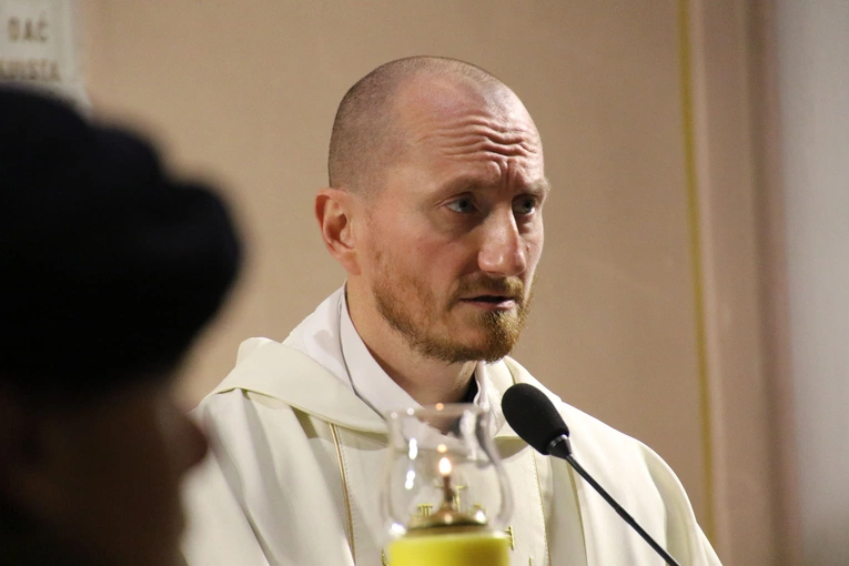 Płock. Pogrzeb dzieci zmarłych przed urodzeniem
