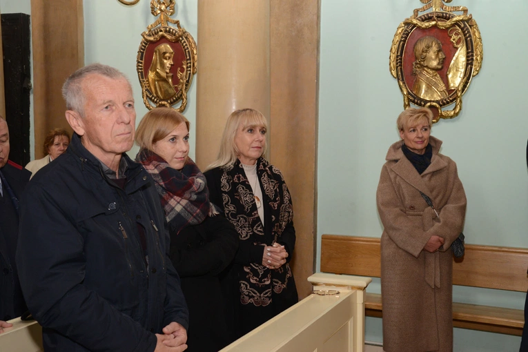 Tablica pamiątkowa ks. Jerzego Bryły