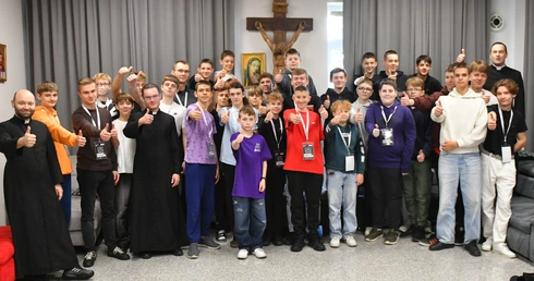 Tym razem w Domu Młodych odkrywali Jozuego i św. Carla Acutisa