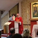 Płock. Spotkanie rodzin misjonarzy z bp. Szymonem Stułkowskim