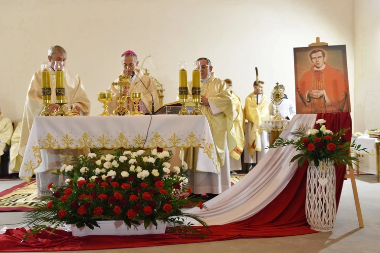 Patriotycznie i religijnie w Chojniku
