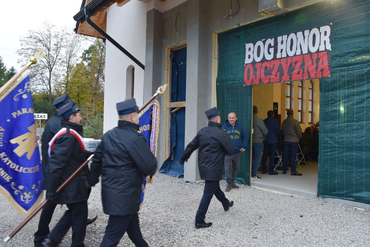 Patriotycznie i religijnie w Chojniku