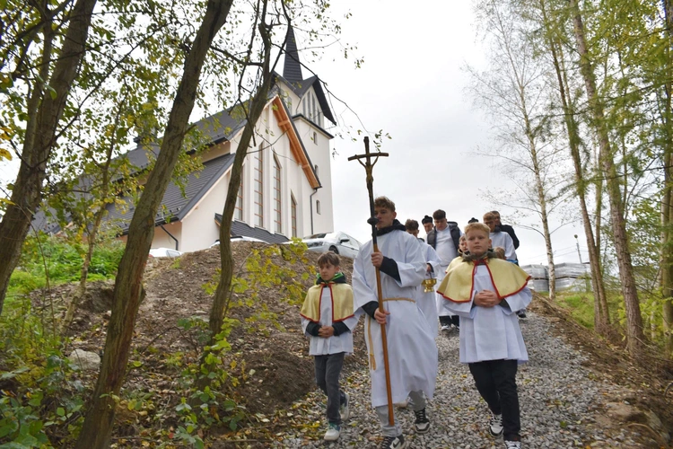 Patriotycznie i religijnie w Chojniku