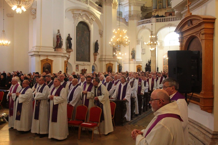 Ostatnie pożegnanie o. Józefa Szańcy OFMConv