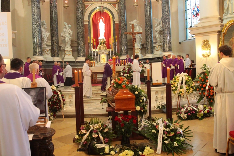 Ostatnie pożegnanie o. Józefa Szańcy OFMConv