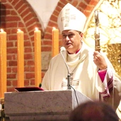 Oficjalnie na czele diecezji elbląskiej bp Wojciech Skibicki stoi od 17 października.