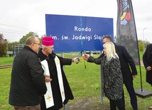 Decyzję o nadaniu imienia Rada Miejska podjęła na początku roku. 