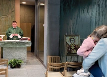 Msza św. w kaplicy Wydziału Teologicznego.