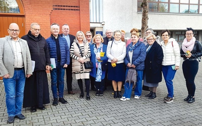 W spotkaniu wzięli udział wolontariusze z ośmiu parafii dekanatu Kostrzyn nad Odrą: Bogdaniec, Czarnów, Górzyca, Kamień Wielki, Pyrzany, Słońsk, Witnica oraz Kostrzyn – NMP Matki Kościoła. Wkrótce spotkania dla kolejnych dekanatów. 