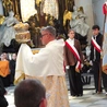 Jako pierwsi pielgrzymowali do grobu księżnej chorzy, ich bliscy, a także uczniowie Publicznej Szkoły Podstawowej Stowarzyszenia Przyjaciół Szkół Katolickich im. św. Jadwigi Śl. w Michałowie.